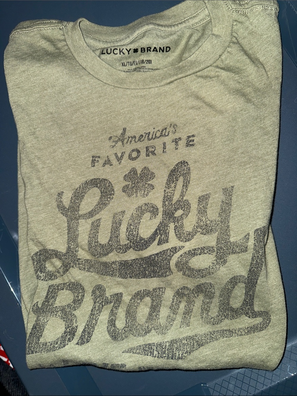 🏖️10 items for $20☀️ Lucky Brand boys Olive Green Graphic Logo Tee